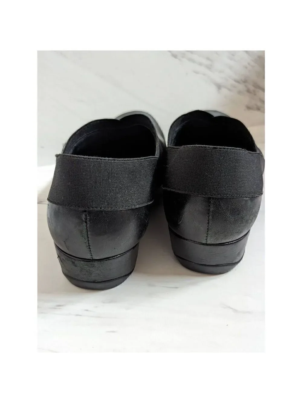 Clark's Women's Black Leather Artisan Slip On Walking Comfort Shoe Size 8M